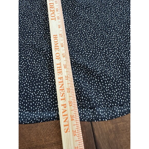 Express Ruffled Polka Dot Black White Short Sleeve Flowy Blouse Women’s Large - Picture 5 of 6